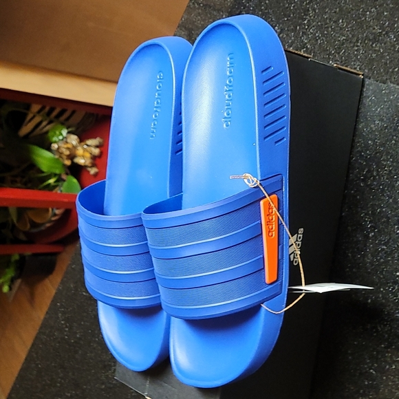 Adidas Unisex Racer Slide - Picture 3 of 9